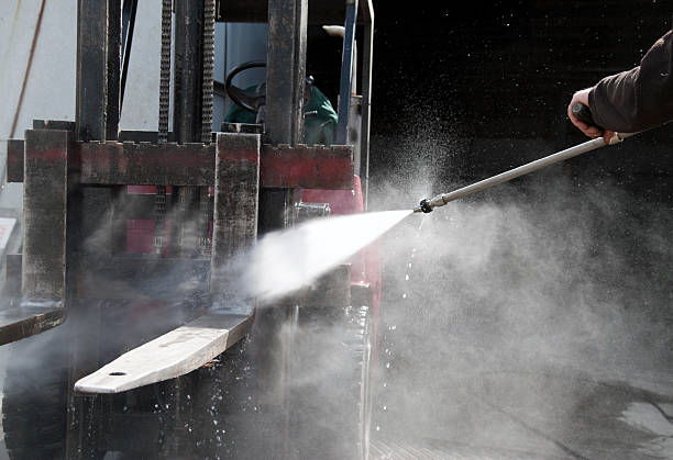 Why Choose Our Certified Pressure Washing Experts for Your Project Needs in Wills Point, TX?